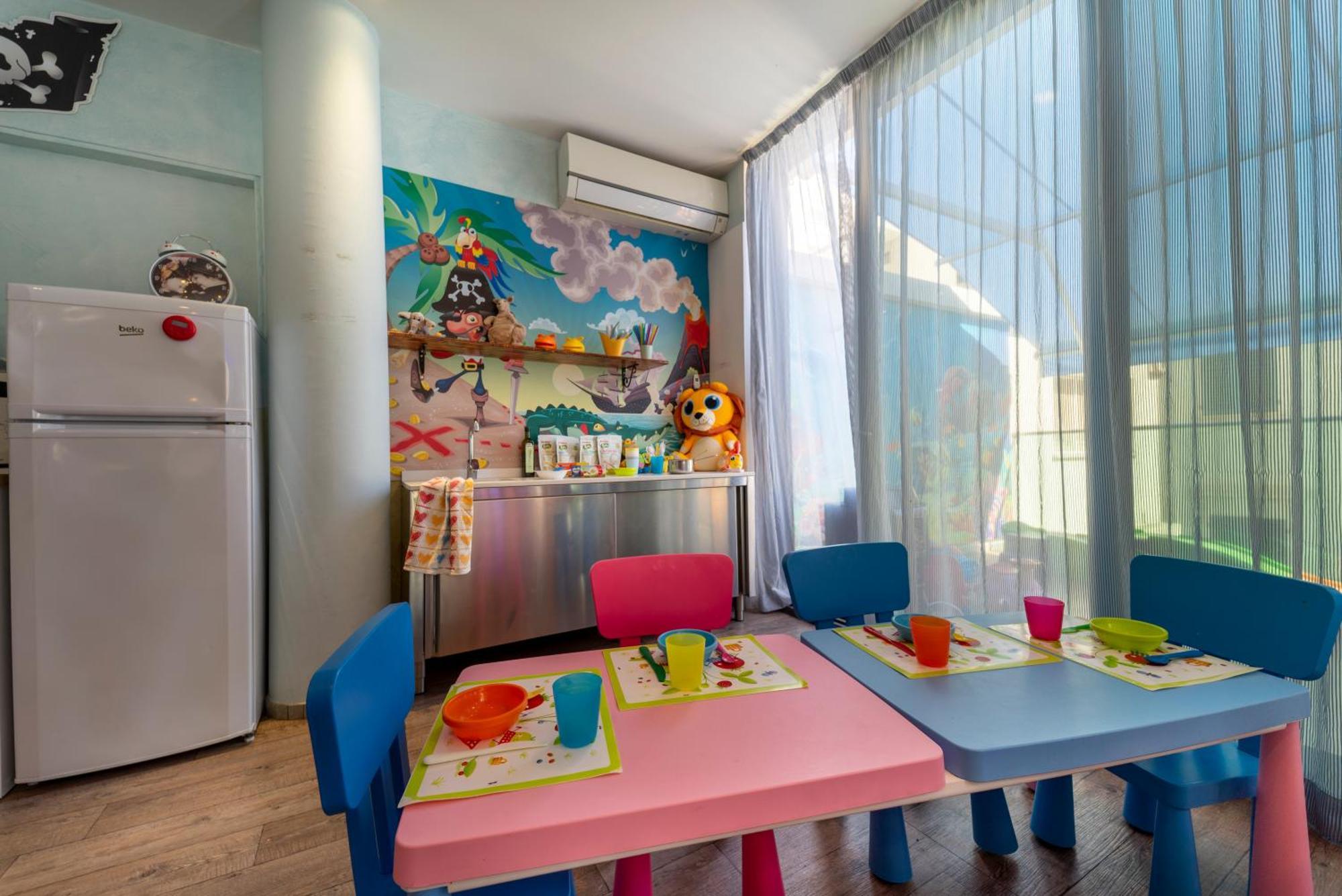 Baby Family Hotel Alda Amelia Cattolica Esterno foto