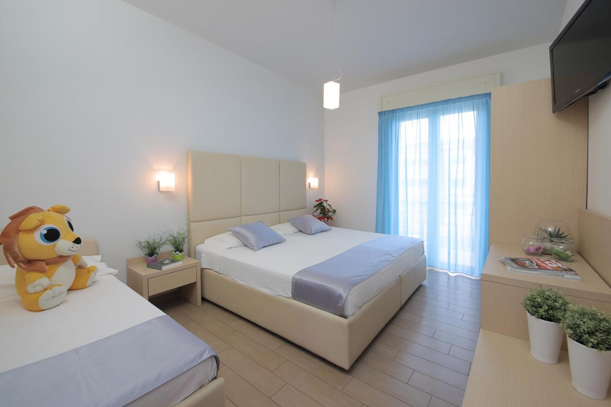 Baby Family Hotel Alda Amelia Cattolica Esterno foto